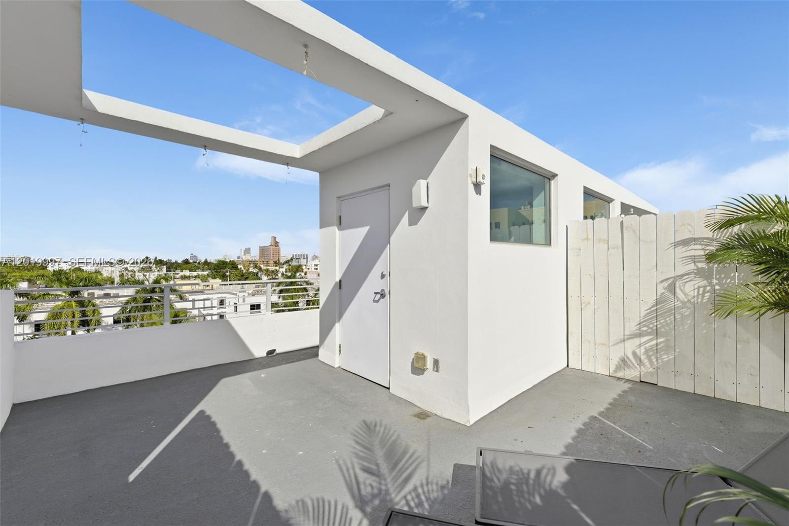 421 Meridian Ave #16 Miami Beach, FL 33139