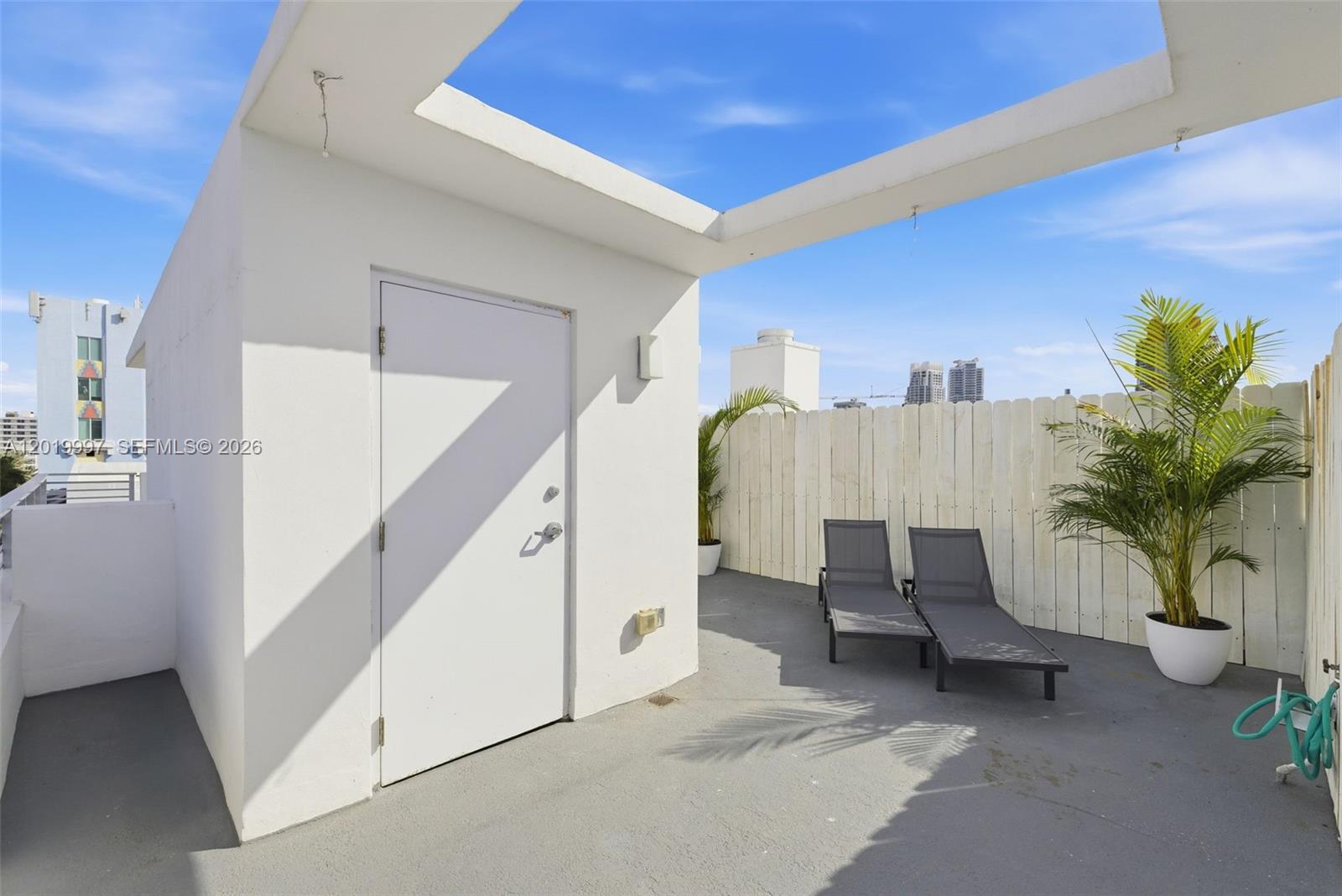 421 Meridian Ave #16 Miami Beach, FL 33139