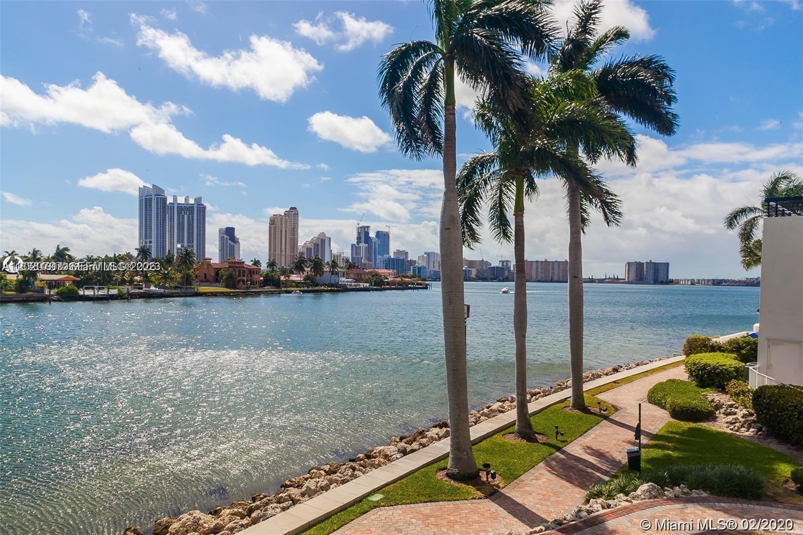 19101 NE 36th Ct #402 Aventura, FL 33180