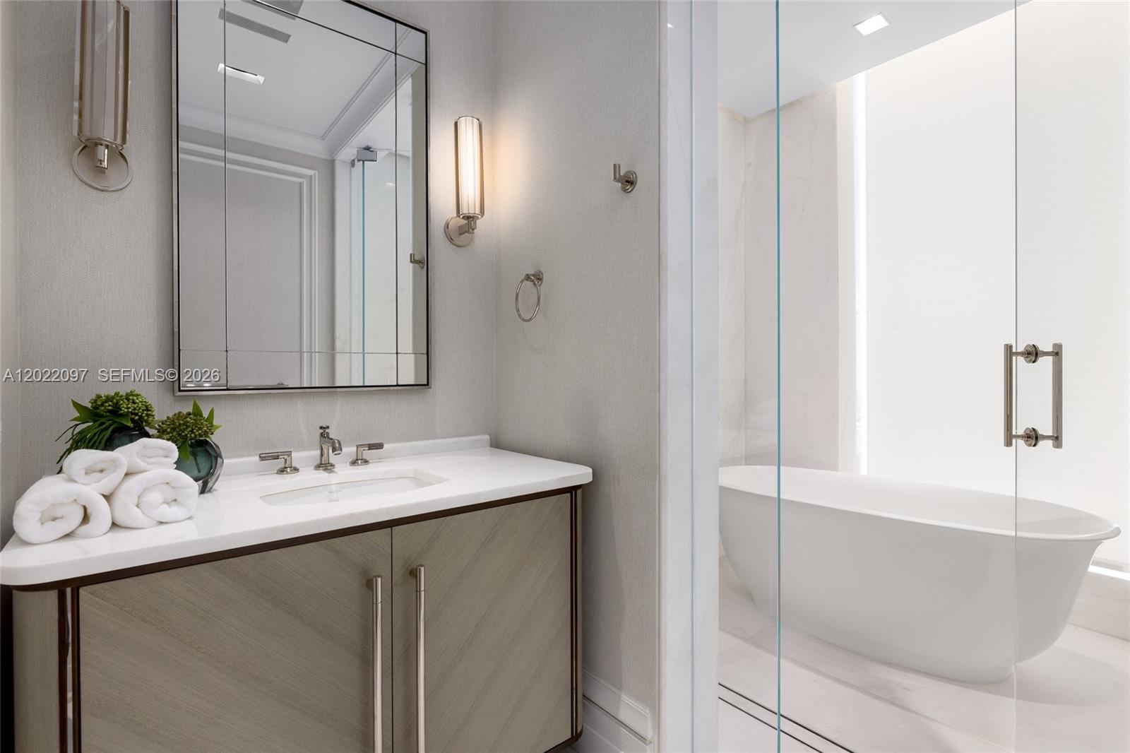 17975 Collins Ave #N-SF-02 Sunny Isles Beach, FL 33160