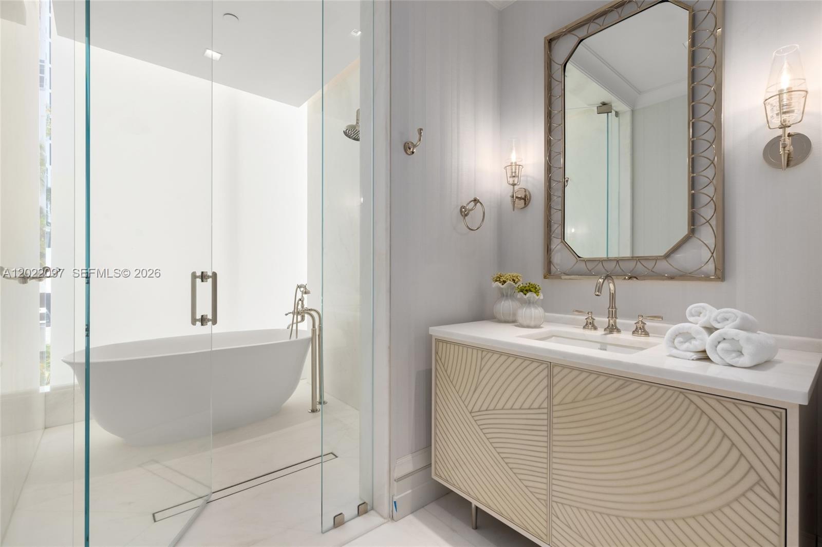 17975 Collins Ave #N-SF-02 Sunny Isles Beach, FL 33160