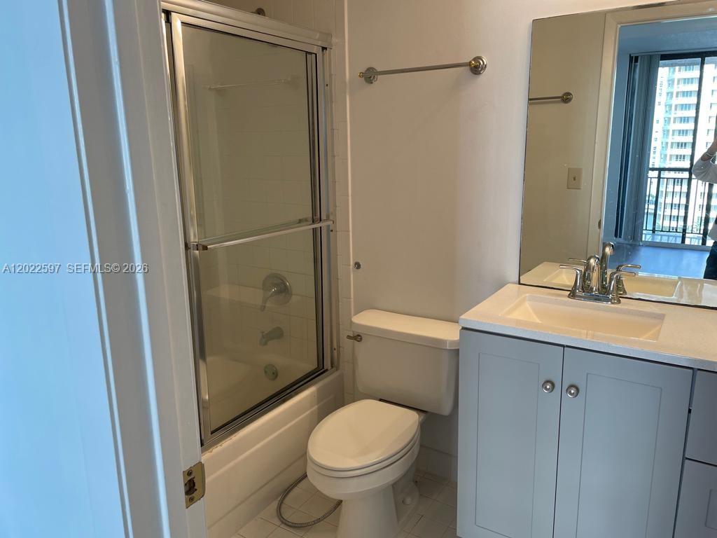 image Brickell Key Two13