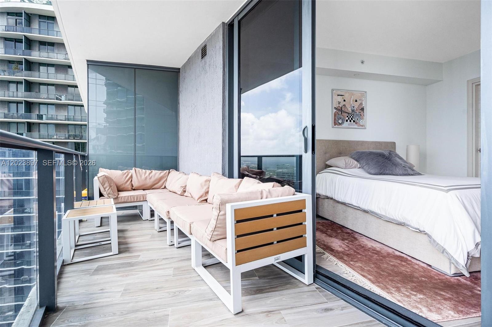 801 S Miami Ave #4302 Miami, FL 33130