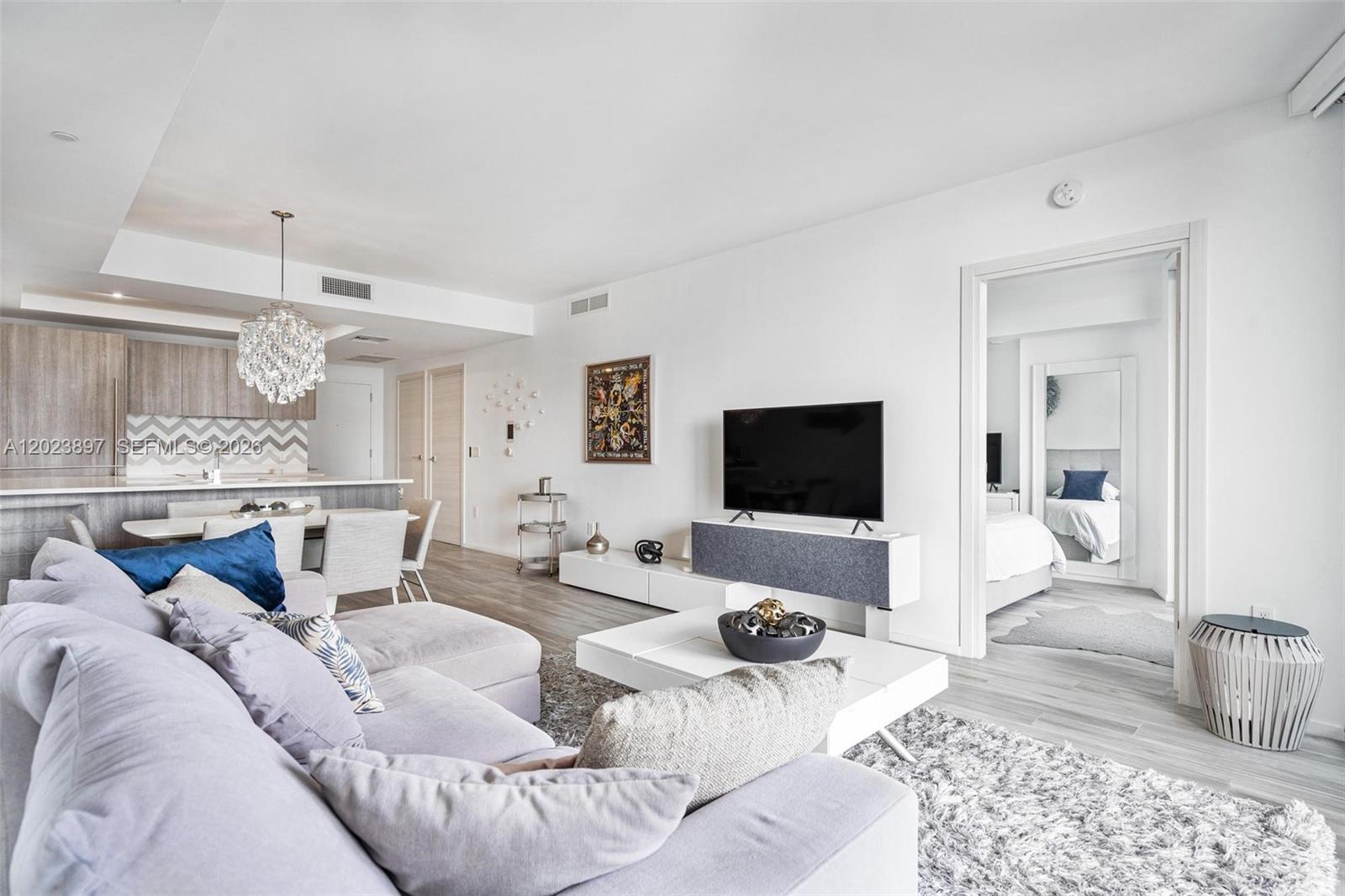 801 S Miami Ave #4302 Miami, FL 33130
