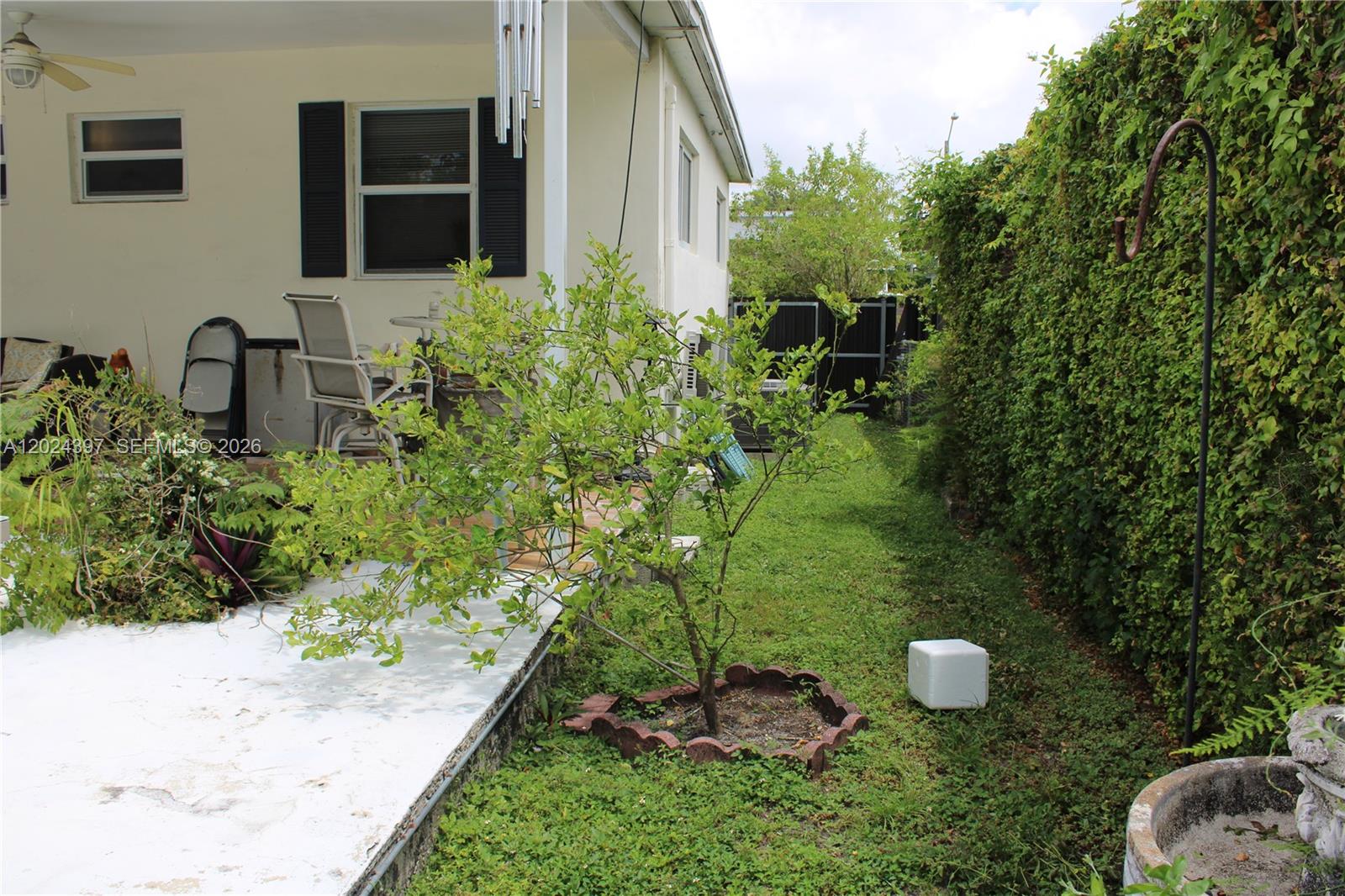 8450 SW 28th St Miami, FL 33155