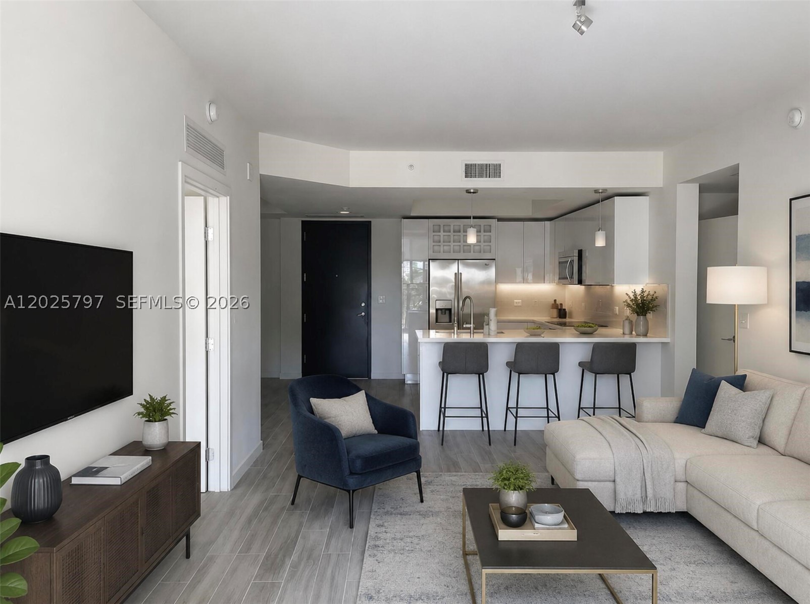 image Nine at Mary Brickell Village2