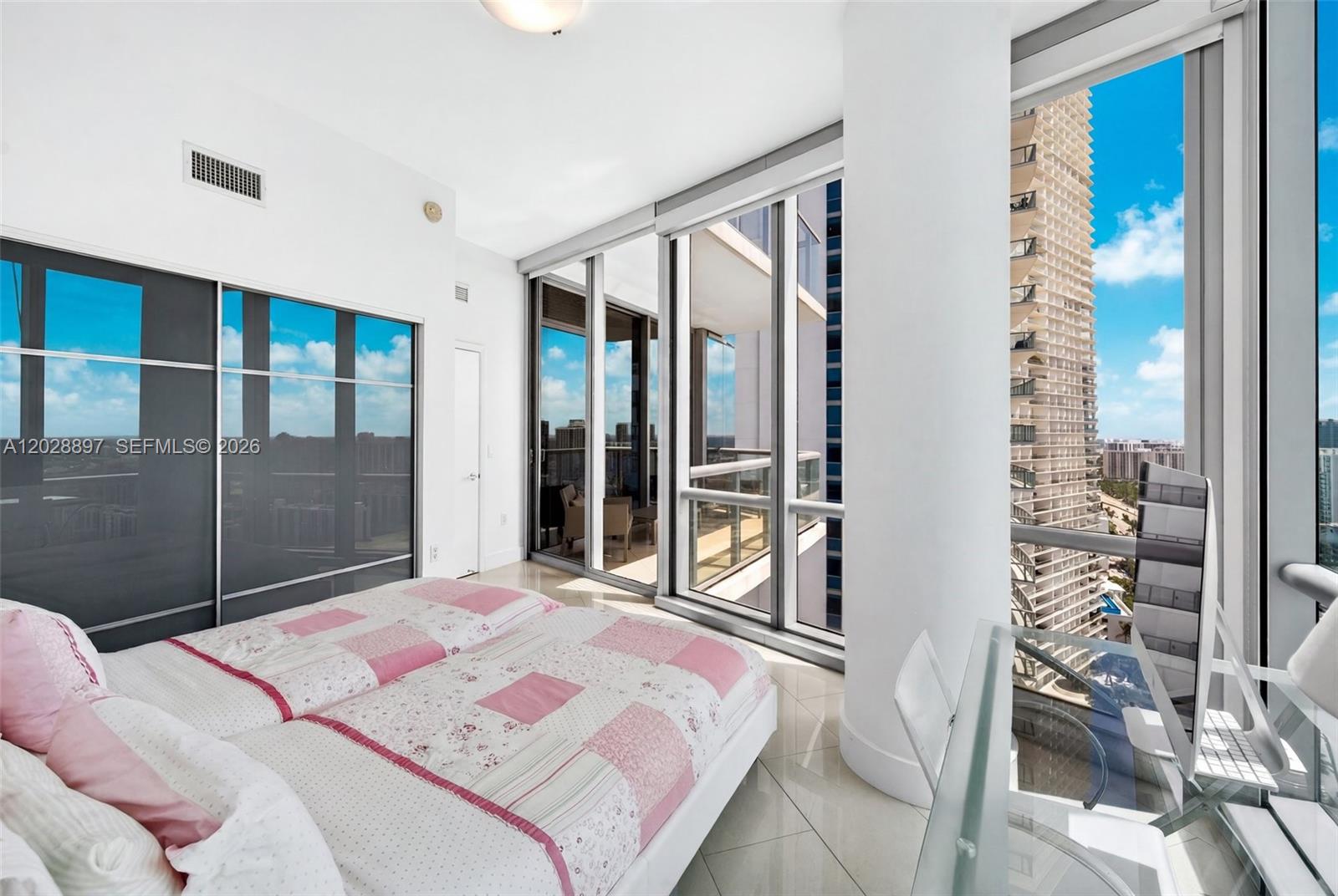 17121 Collins Ave #2601 Sunny Isles Beach, FL 33160