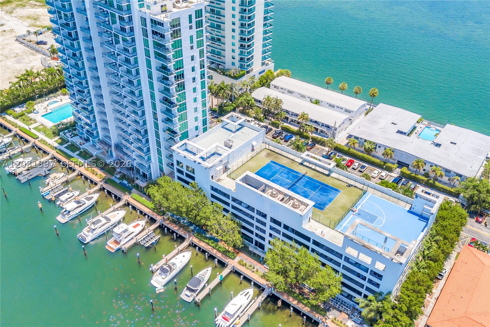 7928 East Dr #1804 North Bay Village, FL 33141