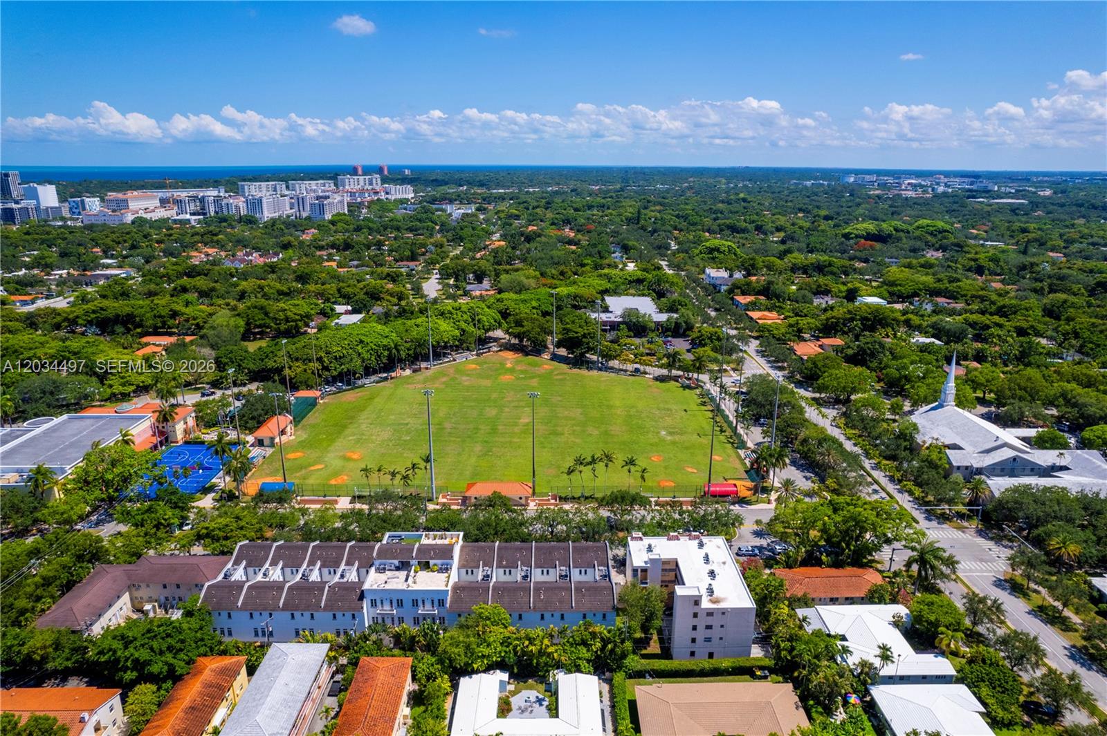 533 Anastasia #533 Coral Gables, FL 33134