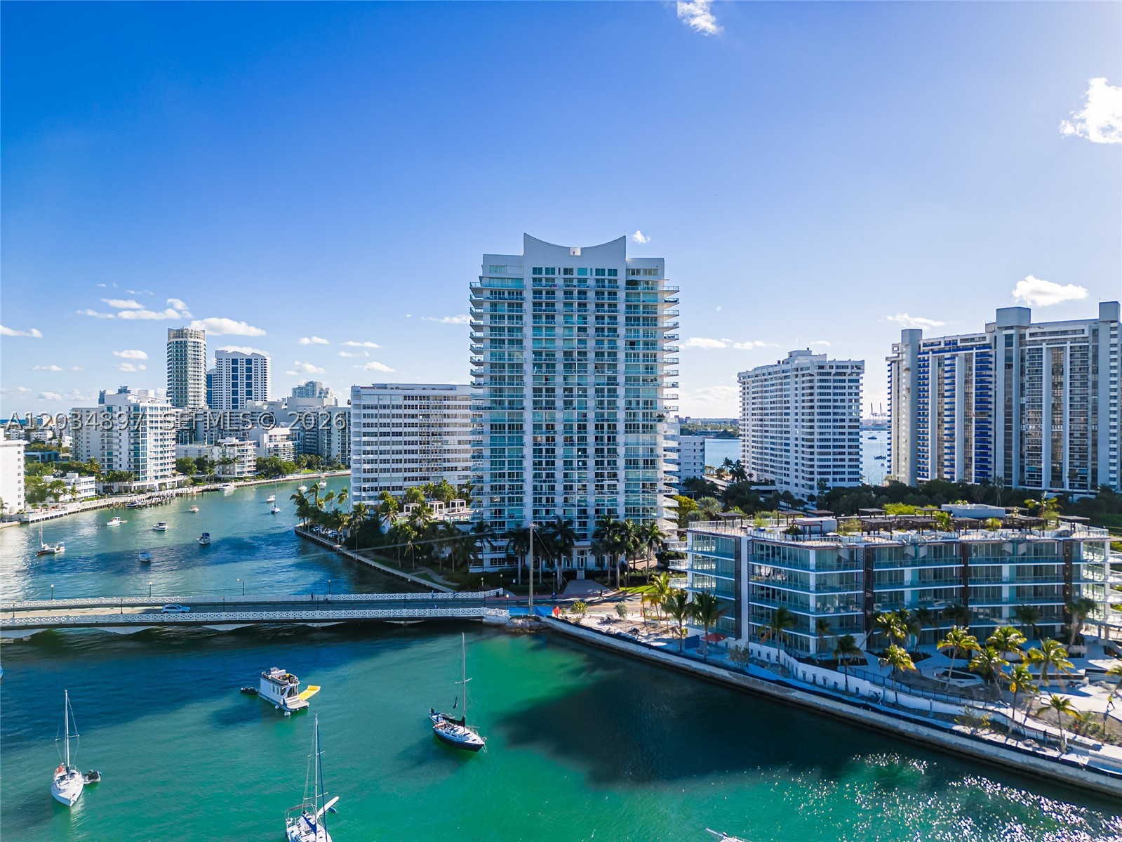 10 Venetian Way #PH04 Miami Beach, FL 33139