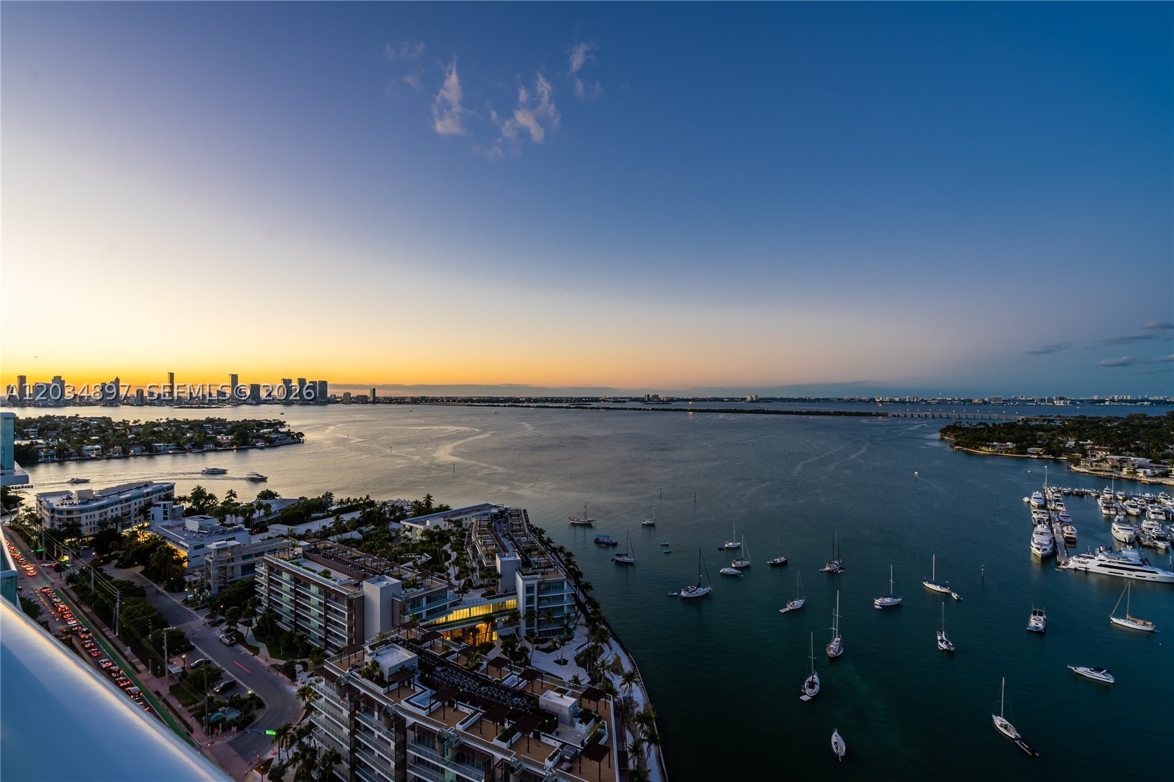 10 Venetian Way #PH04 Miami Beach, FL 33139