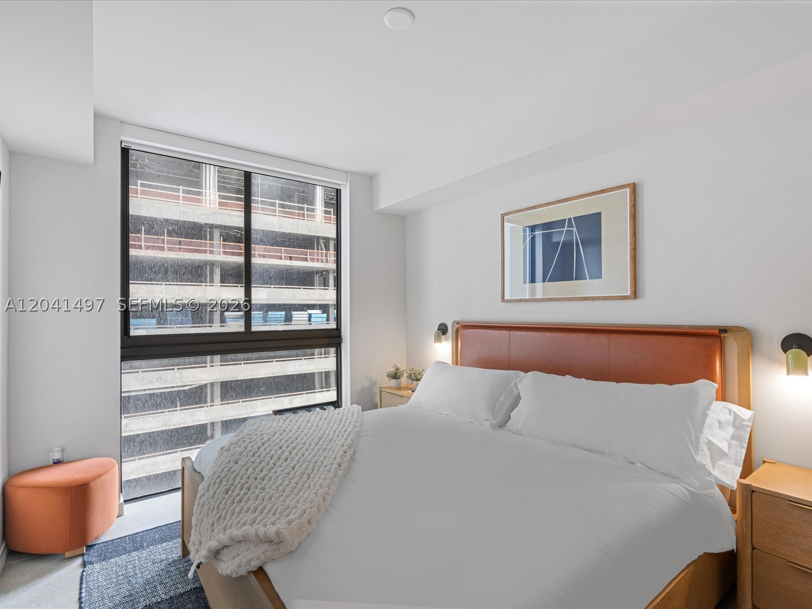 11 NE 6th St #807 Miami, FL 33132