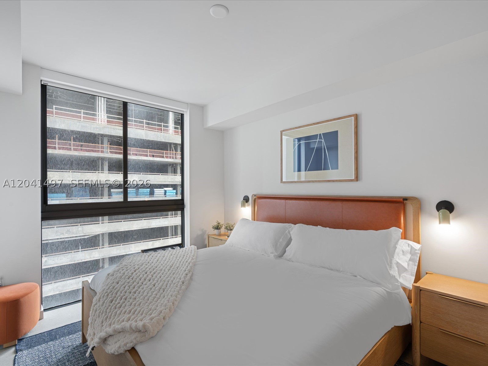 11 NE 6th St #807 Miami, FL 33132
