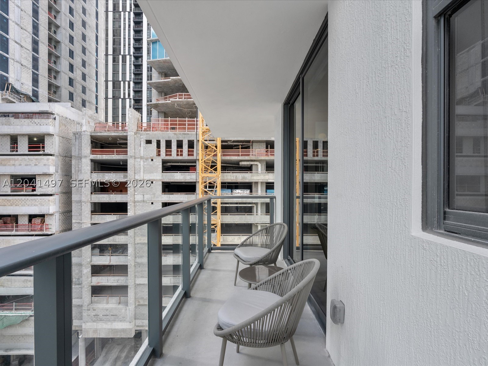 11 NE 6th St #807 Miami, FL 33132