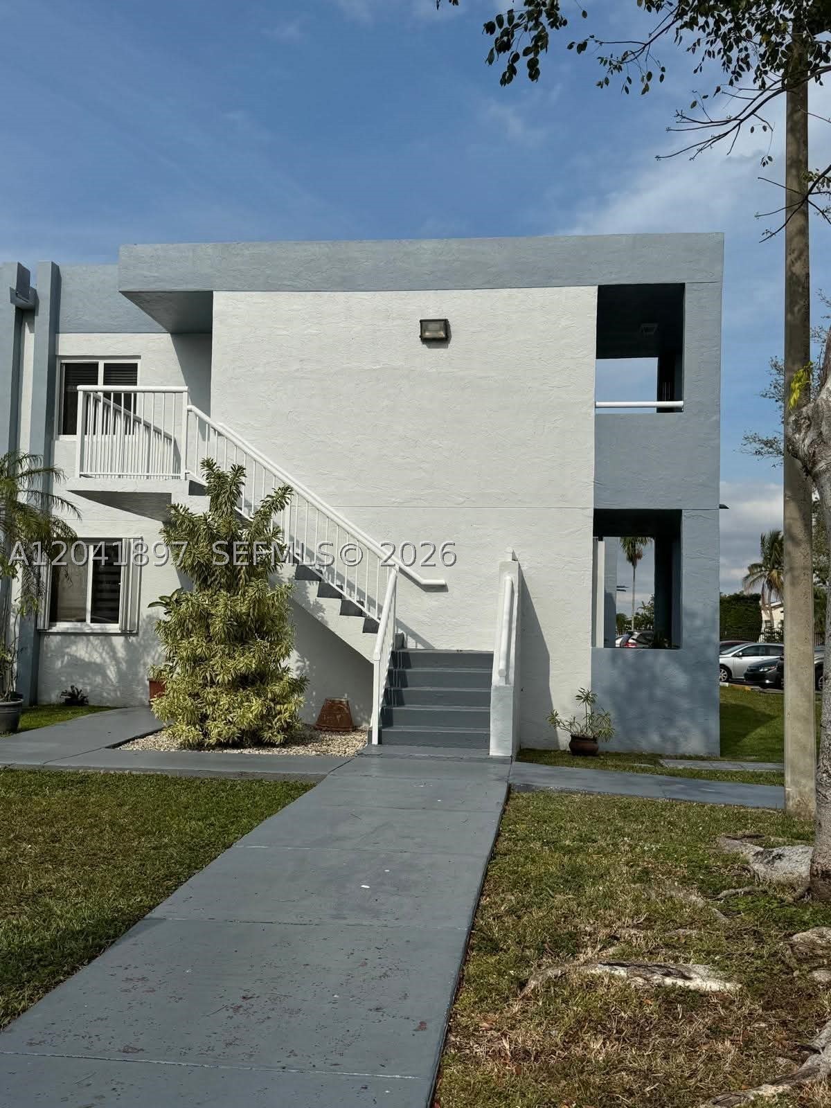 6200 SW 131st Ct #201