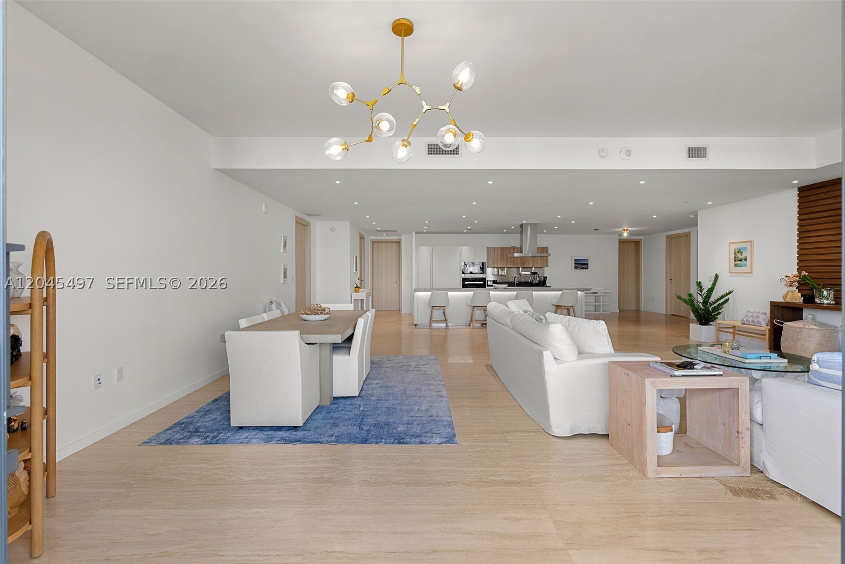 1000 Brickell Plz #PH5403 Miami, FL 33131