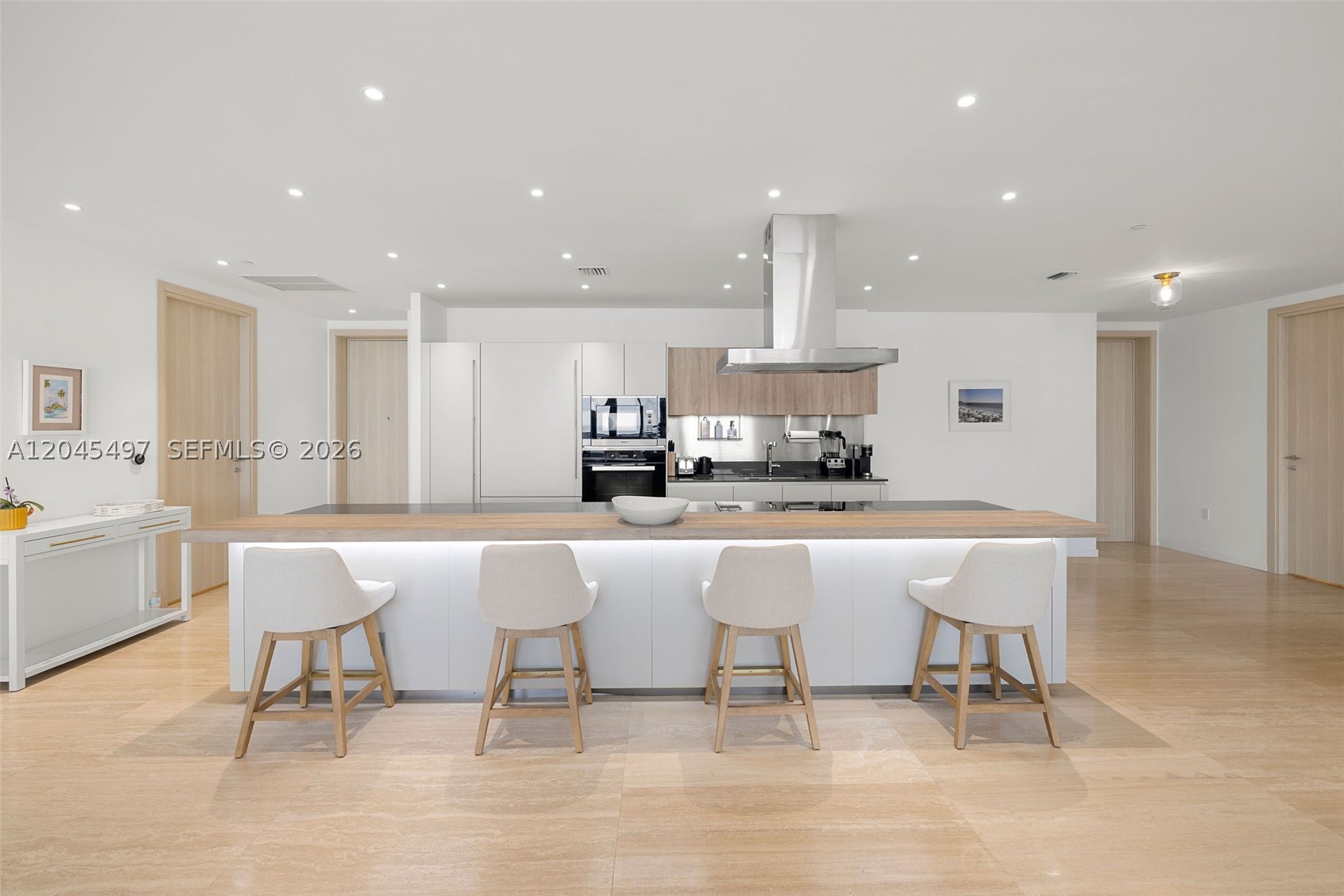 1000 Brickell Plz #PH5403 Miami, FL 33131