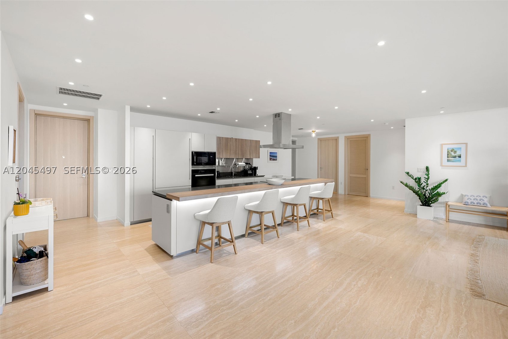 1000 Brickell Plz #PH5403 Miami, FL 33131