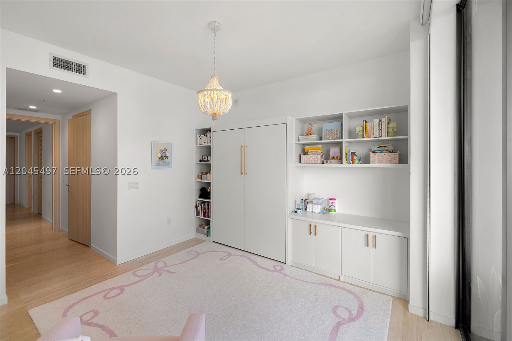 1000 Brickell Plz #PH5403 Miami, FL 33131