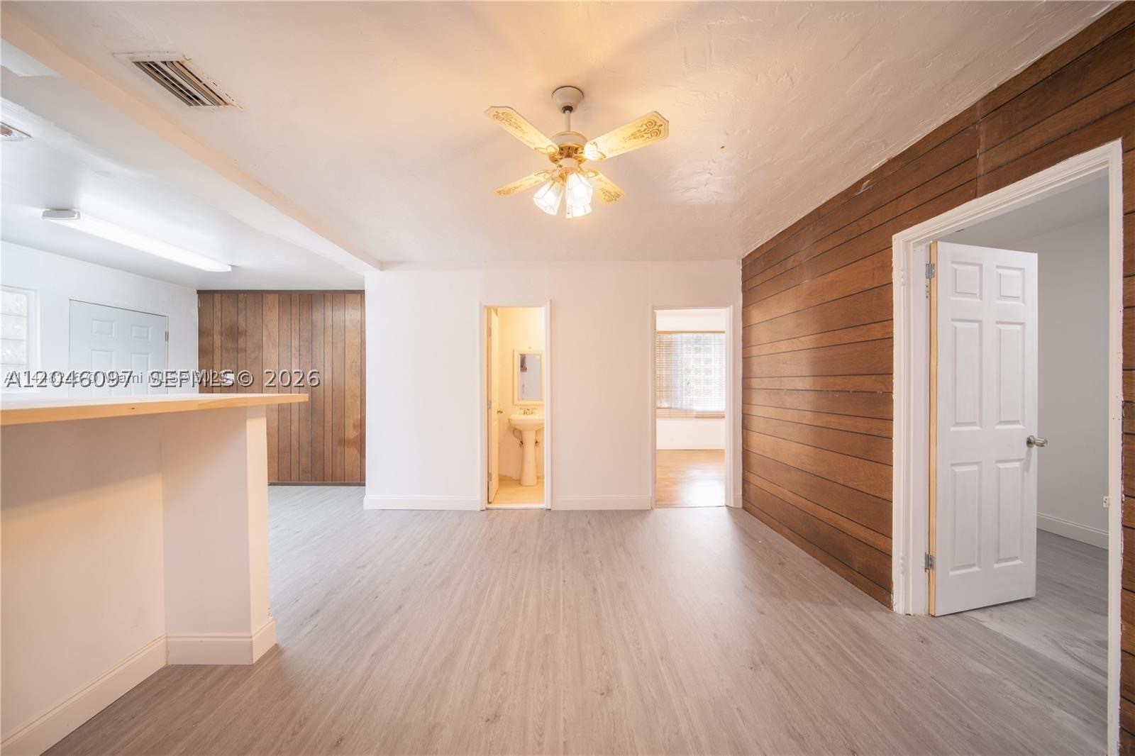 435 SW 33rd Ave
