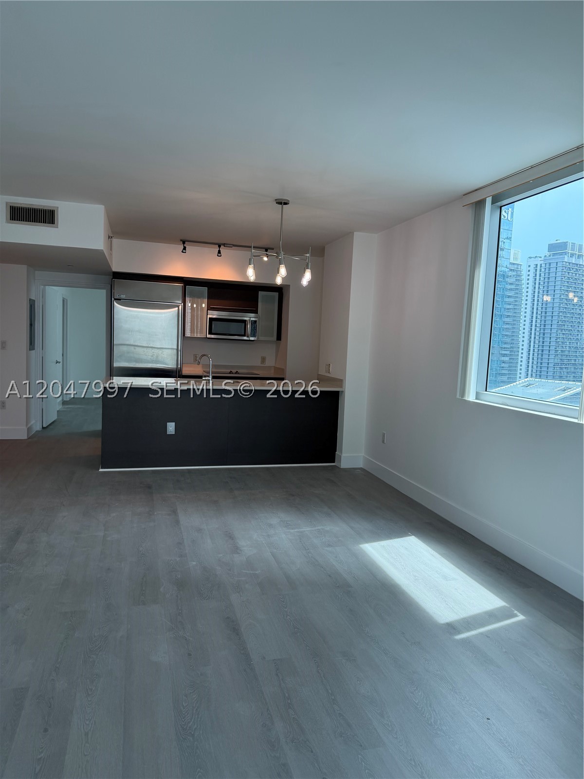 image 500 Brickell East10