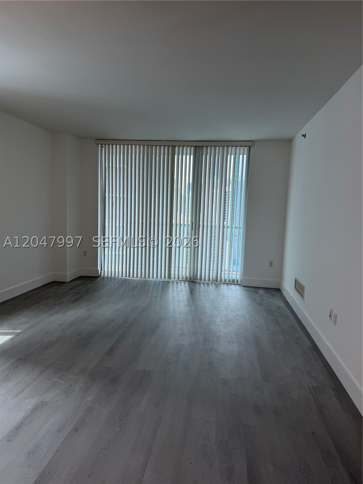 image 500 Brickell East23