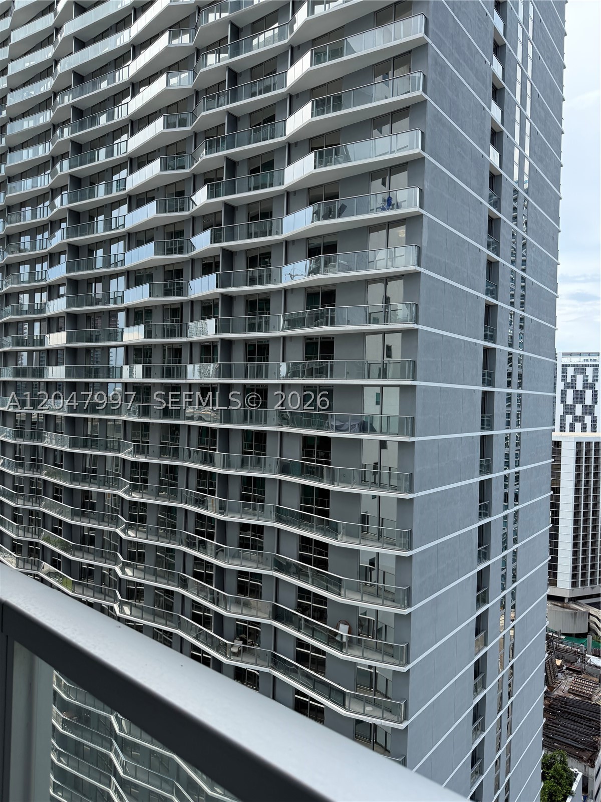 image 500 Brickell East4
