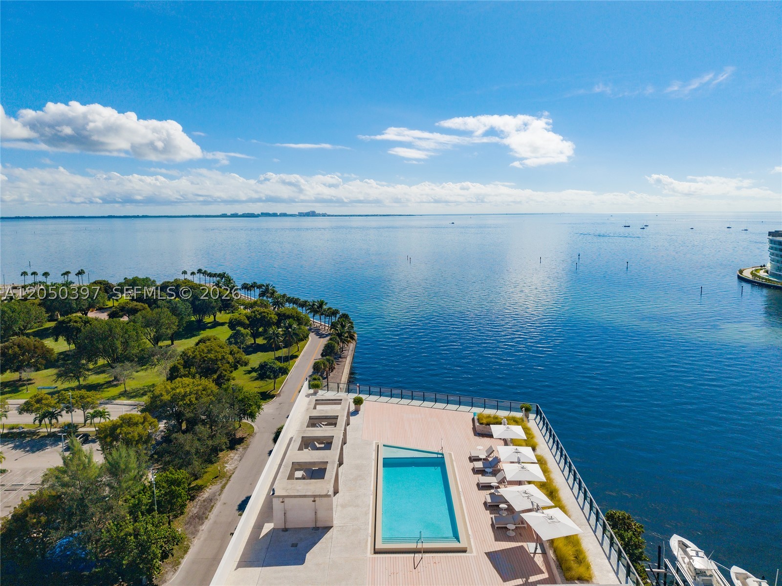 3581 E Glencoe St #403 Miami, FL 33133