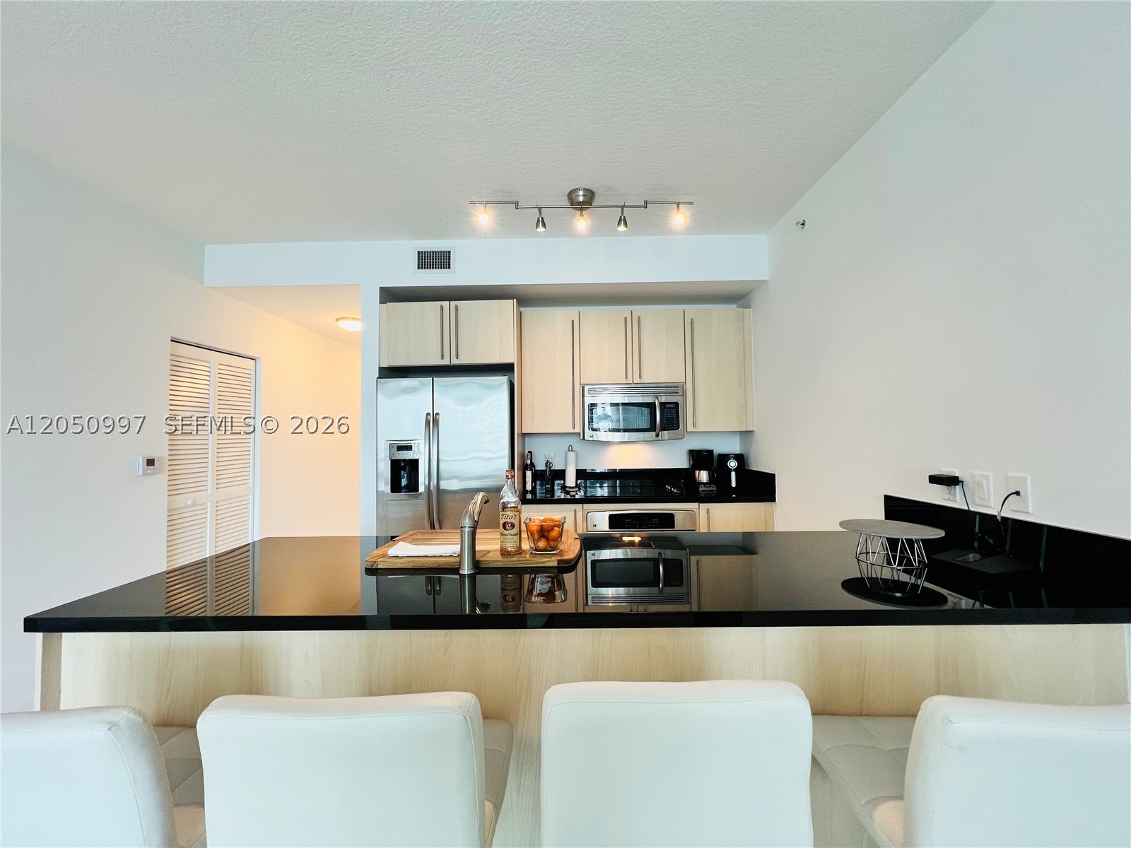 image Axis on Brickell South19