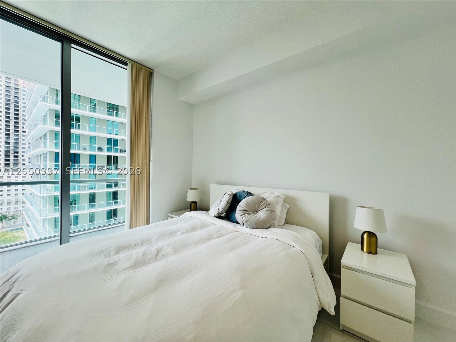 image Axis on Brickell South27
