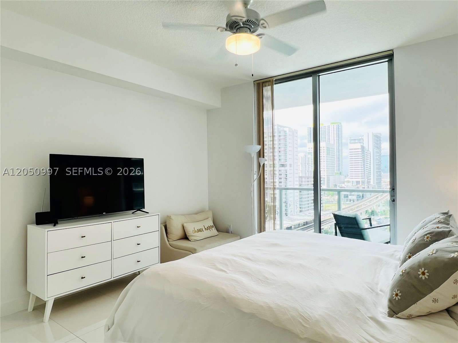 image Axis on Brickell South36