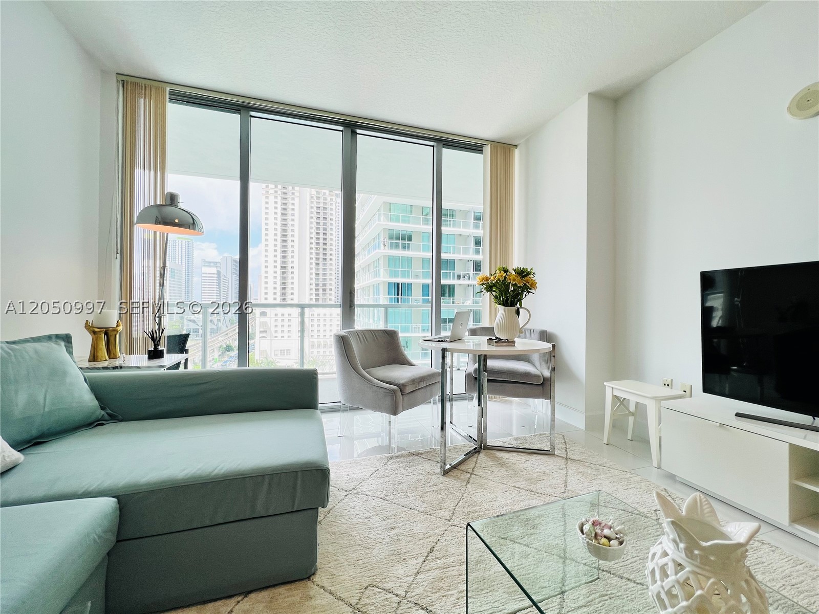 image Axis on Brickell South3