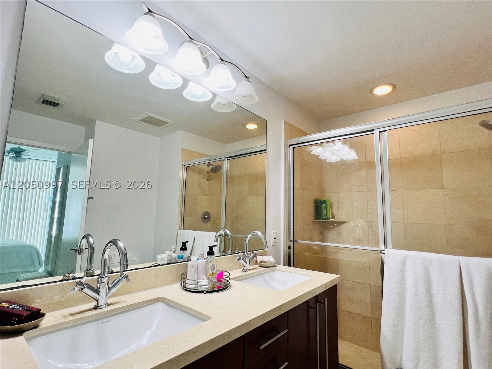 image Axis on Brickell South42