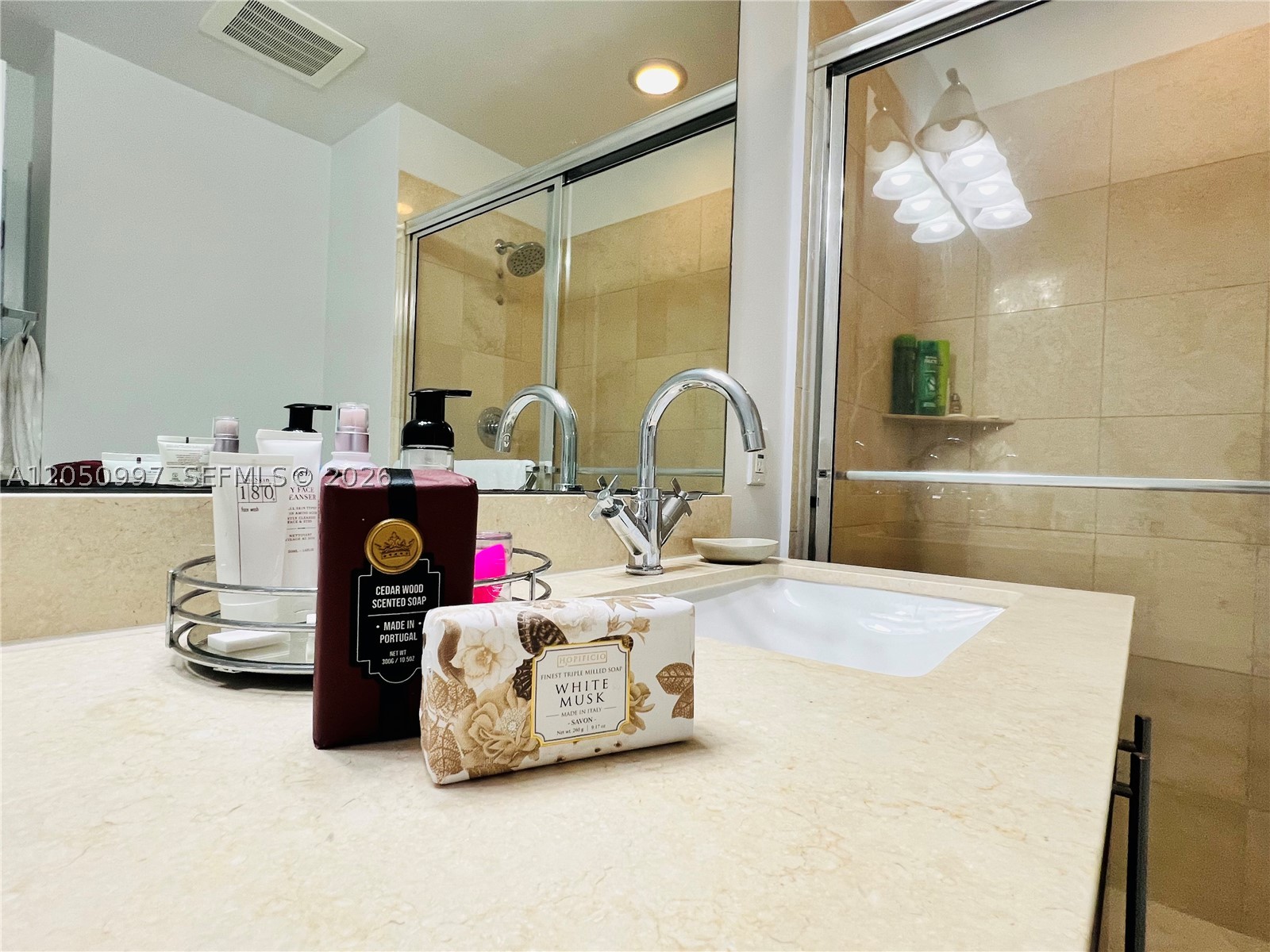 image Axis on Brickell South43