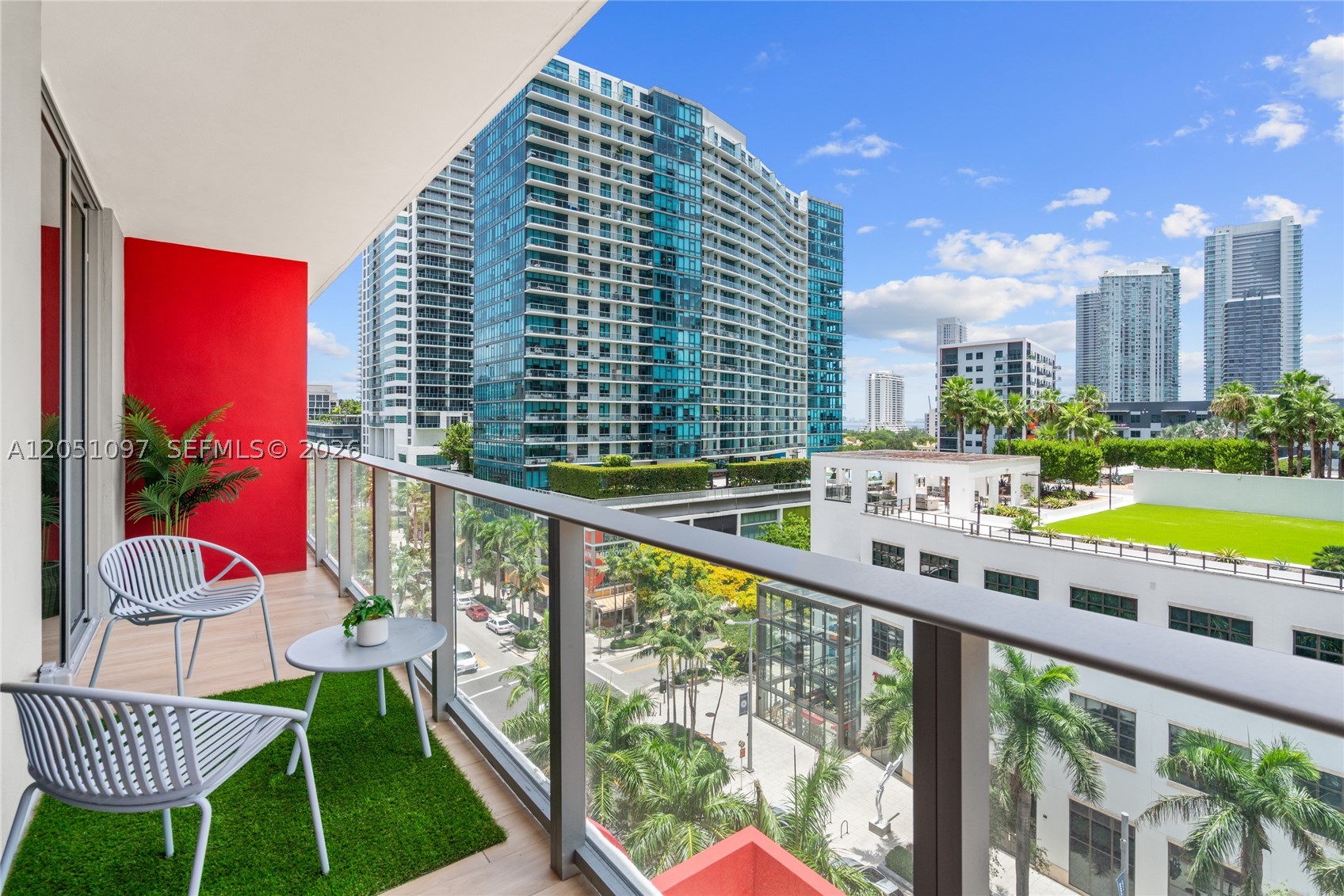 90 NE 32nd St #808 Miami, FL 33127