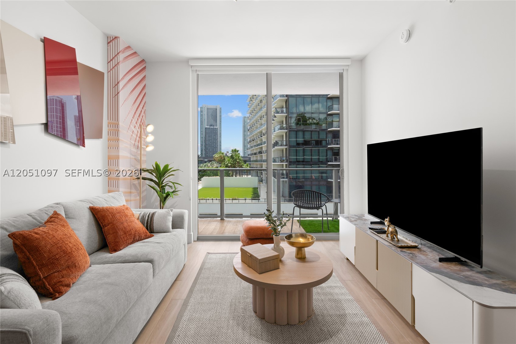 90 NE 32nd St #808 Miami, FL 33127