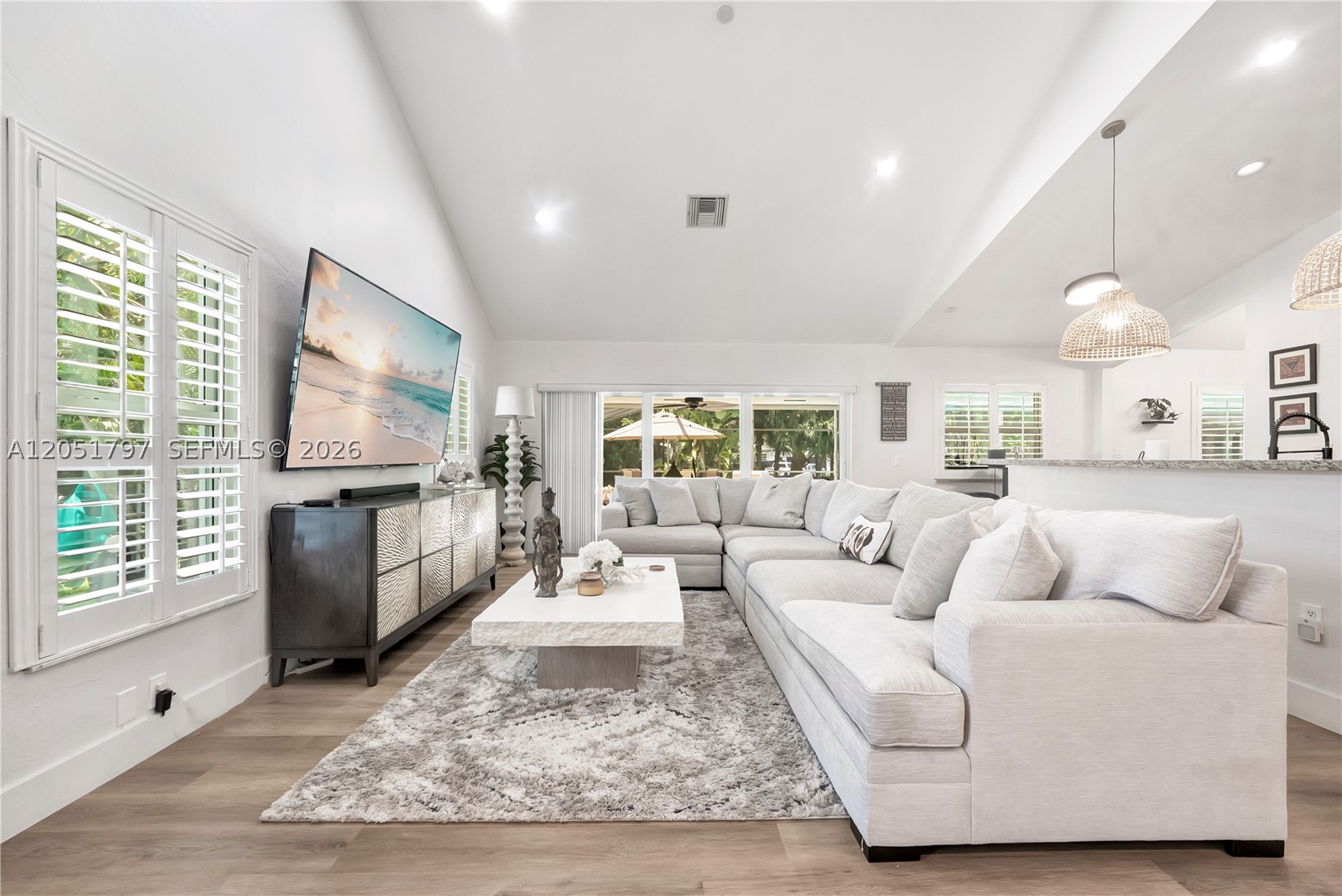 8265 SW 176th Ter Palmetto Bay, FL 33157