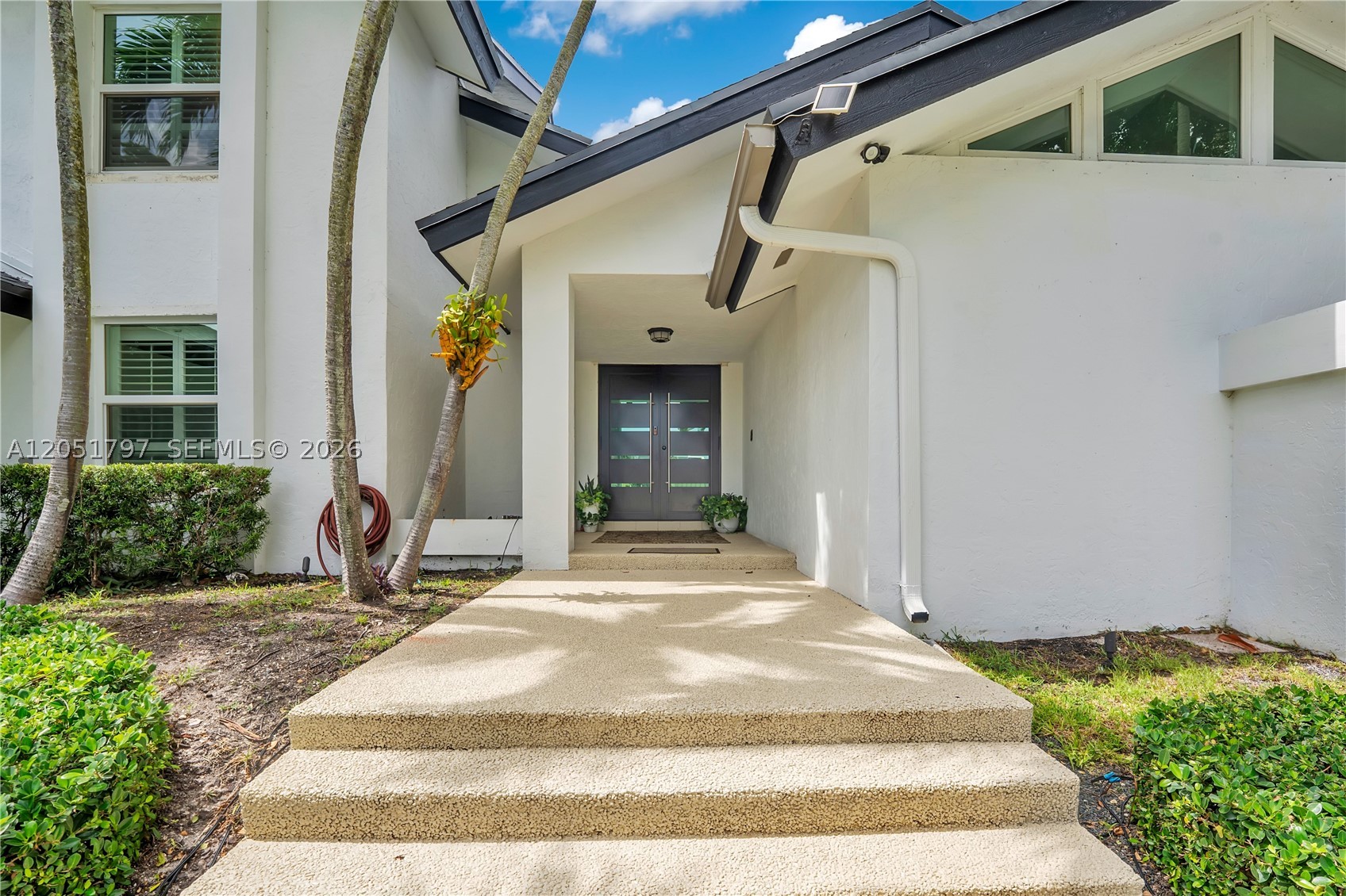 8265 SW 176th Ter Palmetto Bay, FL 33157