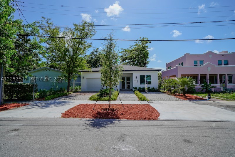 112 NW 24th Ct Miami, FL 33125