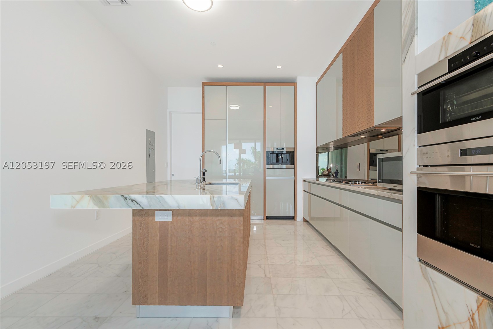 2821 S Bayshore Dr #7B Coconut Grove, FL 33133