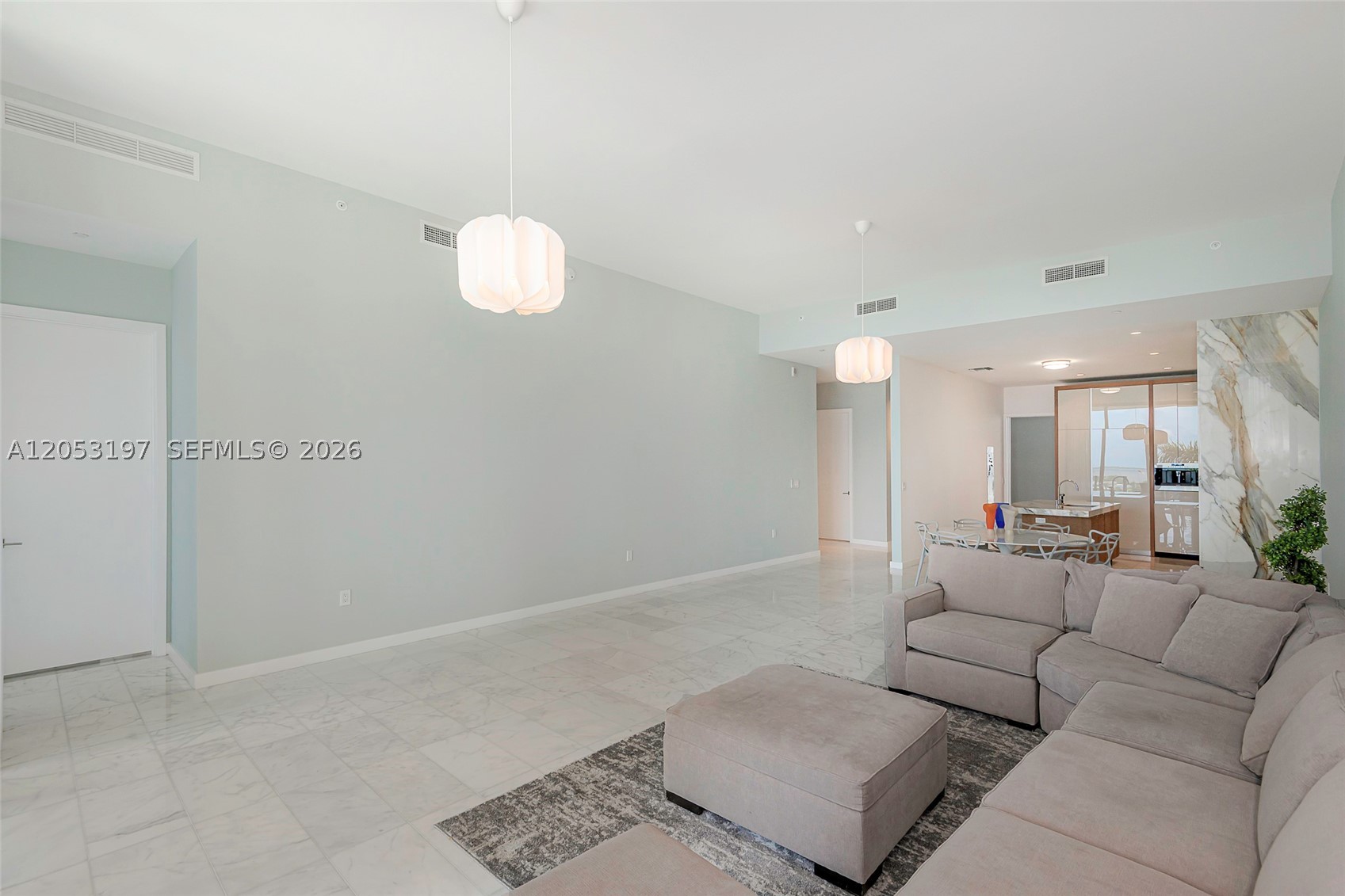 2821 S Bayshore Dr #7B Coconut Grove, FL 33133