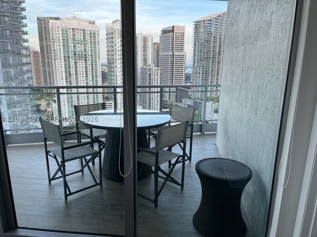 image The Ivy at Riverfront3