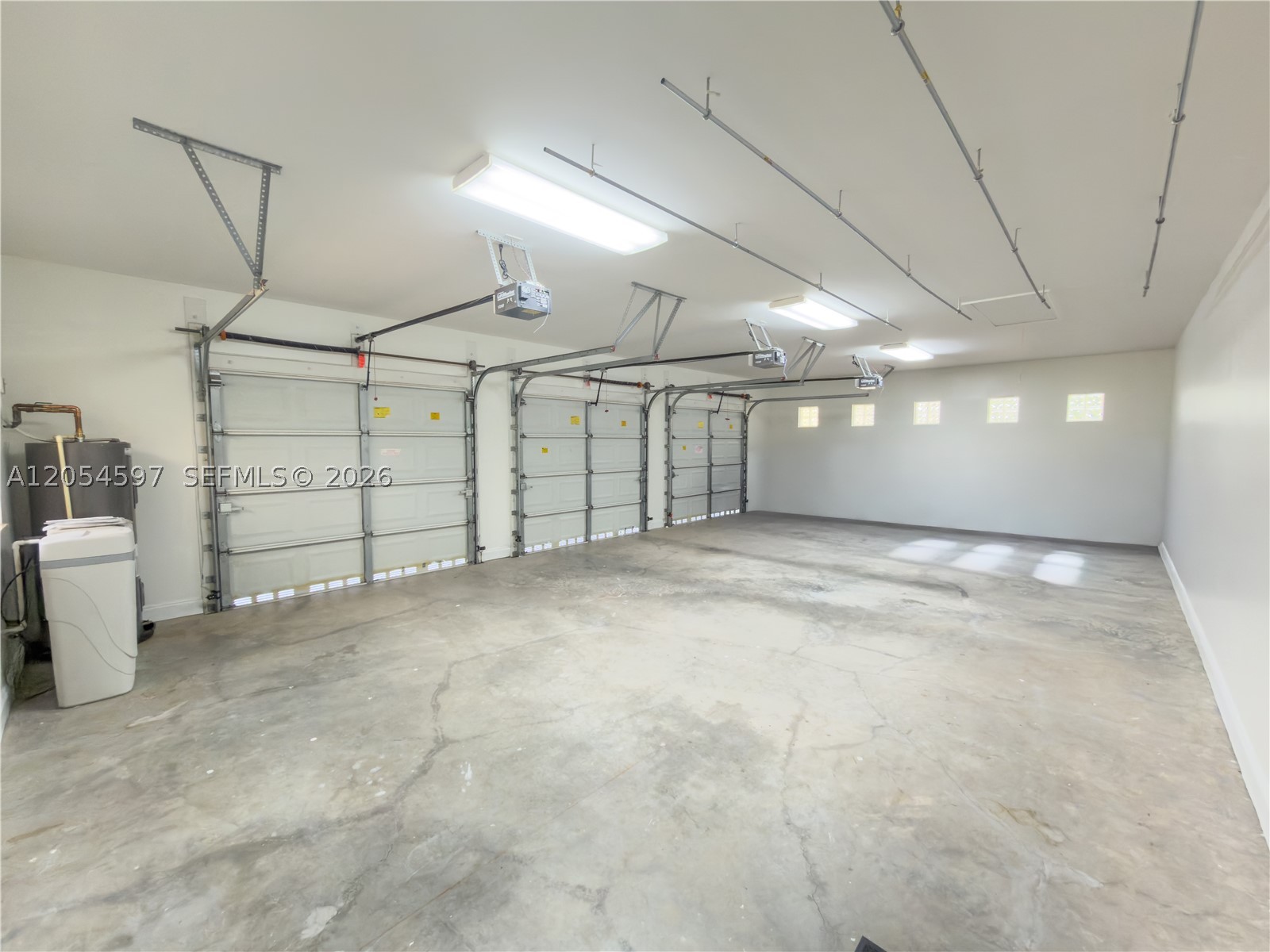 11450 SW 92nd Ct Miami, FL 33176
