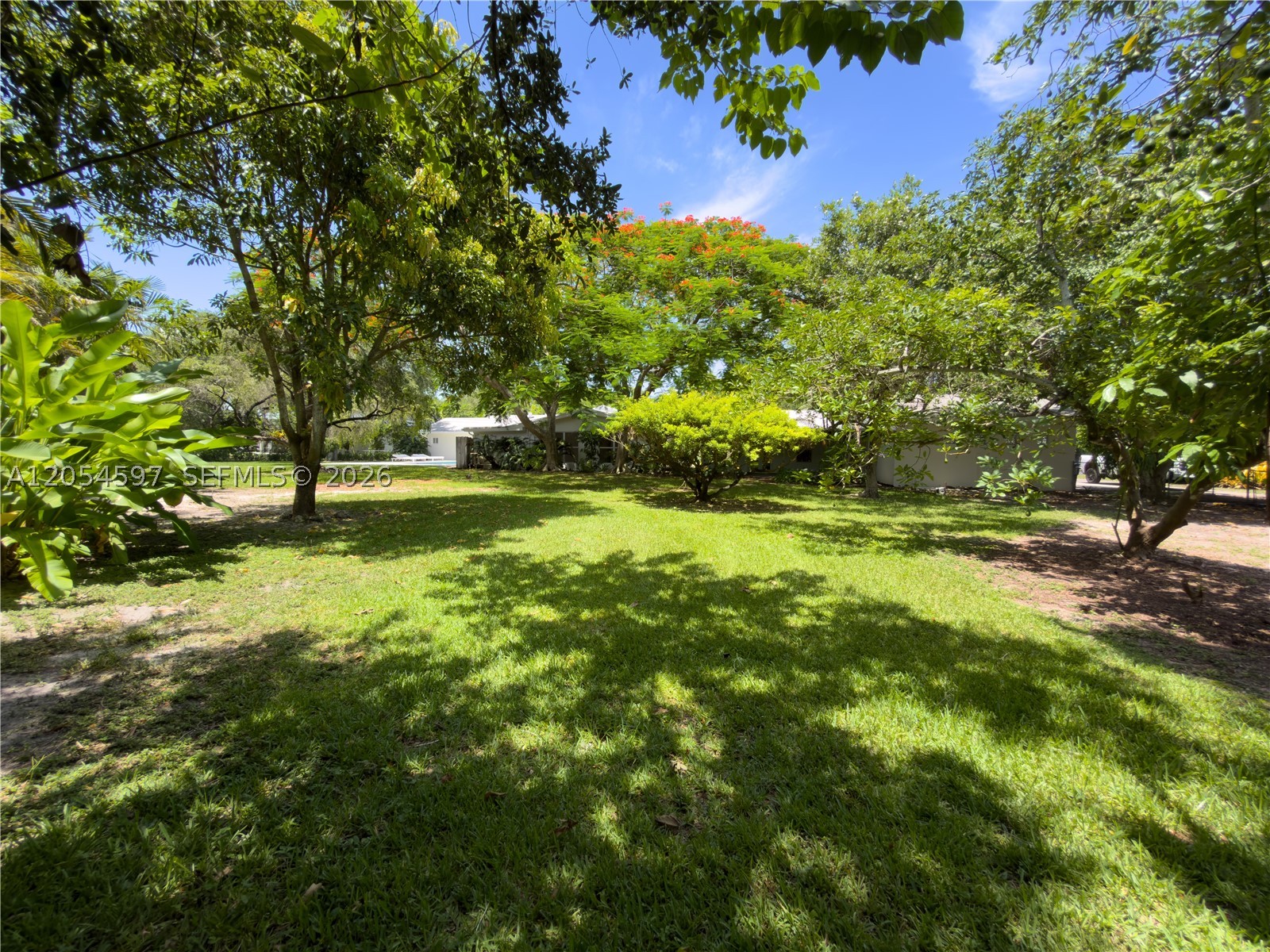 11450 SW 92nd Ct Miami, FL 33176