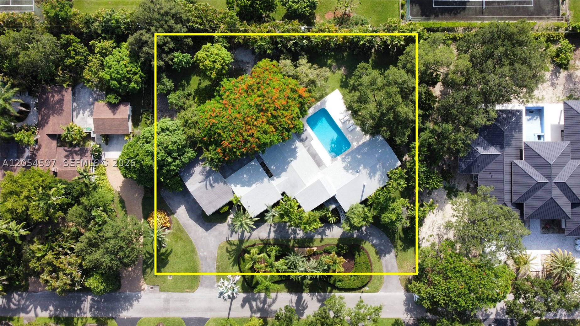 11450 SW 92nd Ct Miami, FL 33176