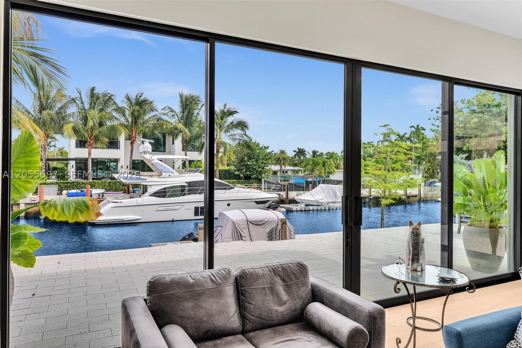 13045 Coronado Ter North Miami, FL 33181