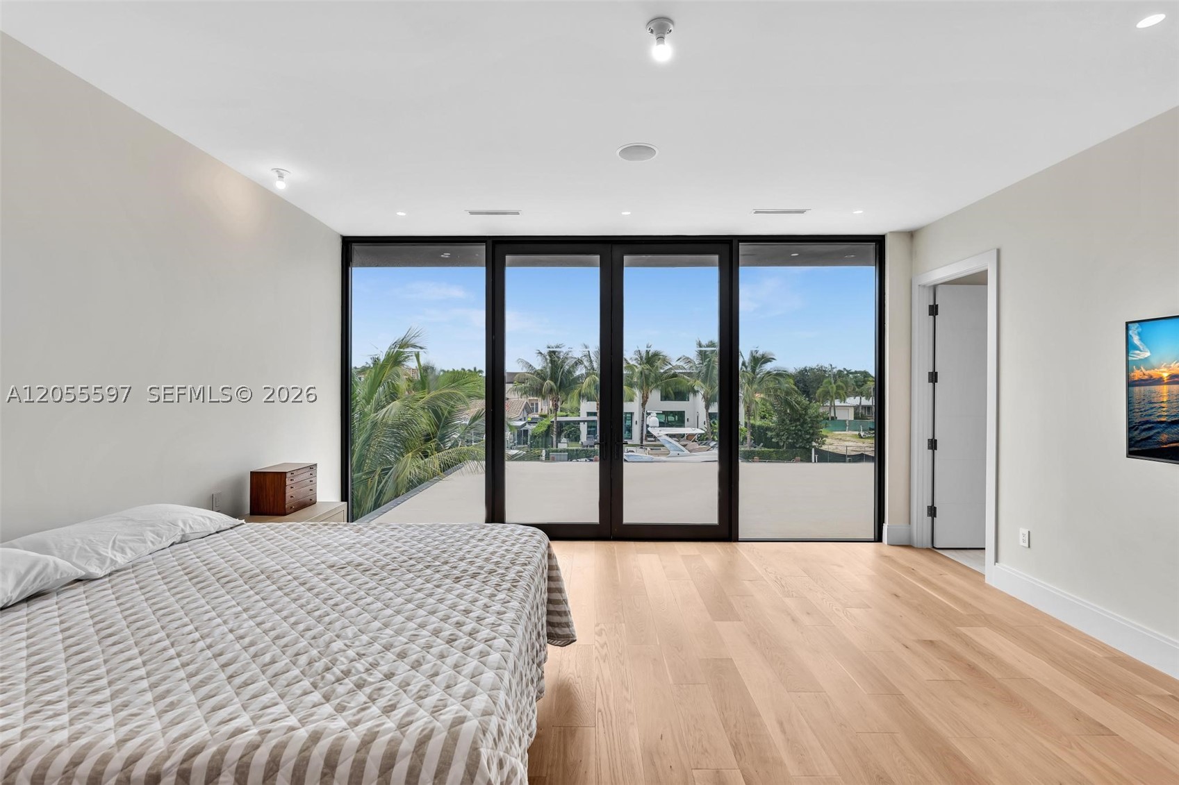 13045 Coronado Ter North Miami, FL 33181