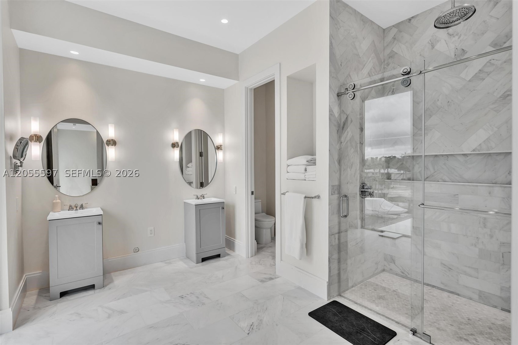13045 Coronado Ter North Miami, FL 33181