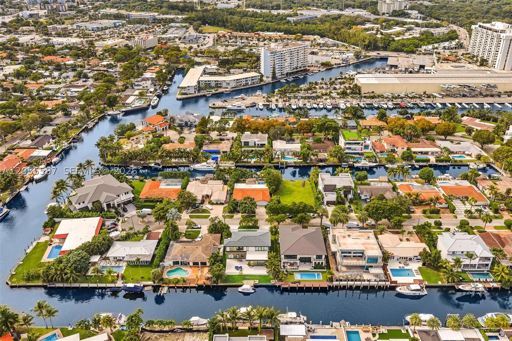 13045 Coronado Ter North Miami, FL 33181