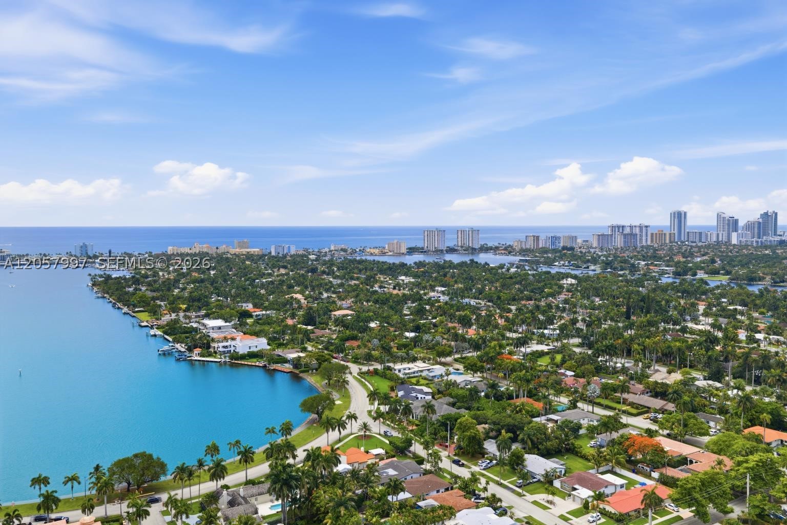 1204 S Northlake Dr Hollywood, FL 33019